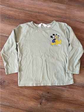 H&M Disney Long Sleeve Shirt. Boys size 3/4t.